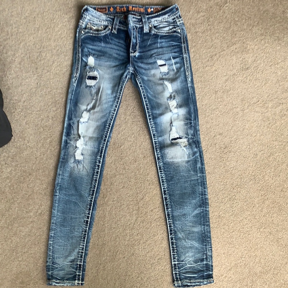 Women’s rock revival mid-rise skinny jeans